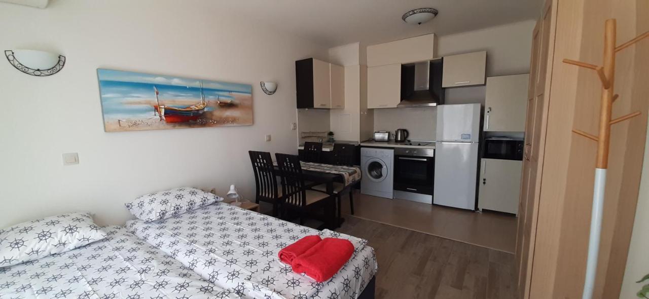 Apartment Turquoise Sozopol 2 エクステリア 写真