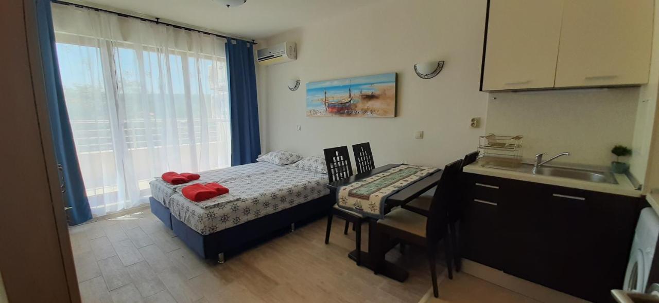 Apartment Turquoise Sozopol 2 エクステリア 写真