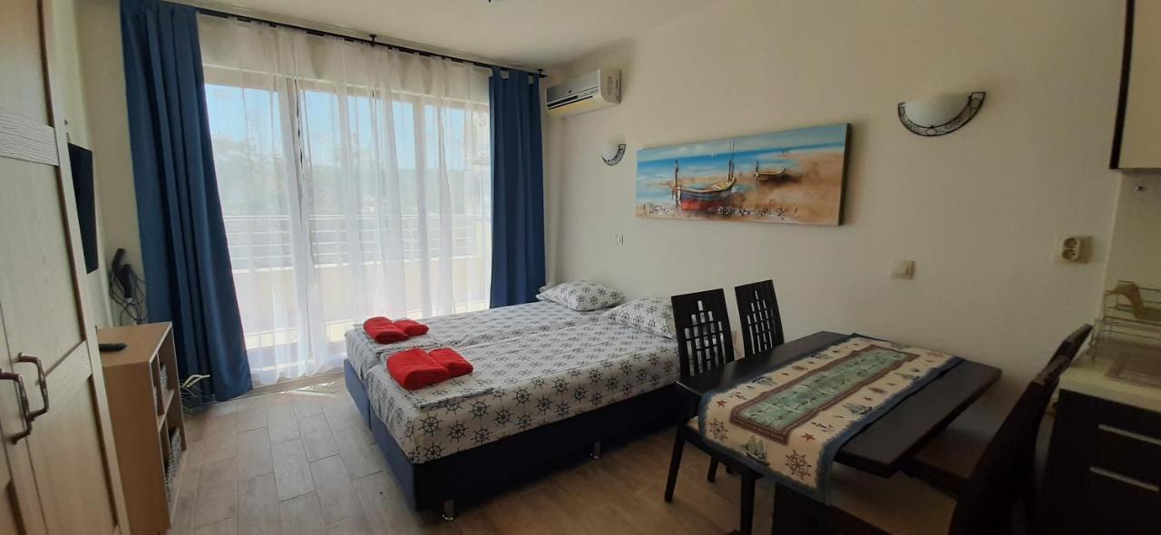 Apartment Turquoise Sozopol 2 エクステリア 写真