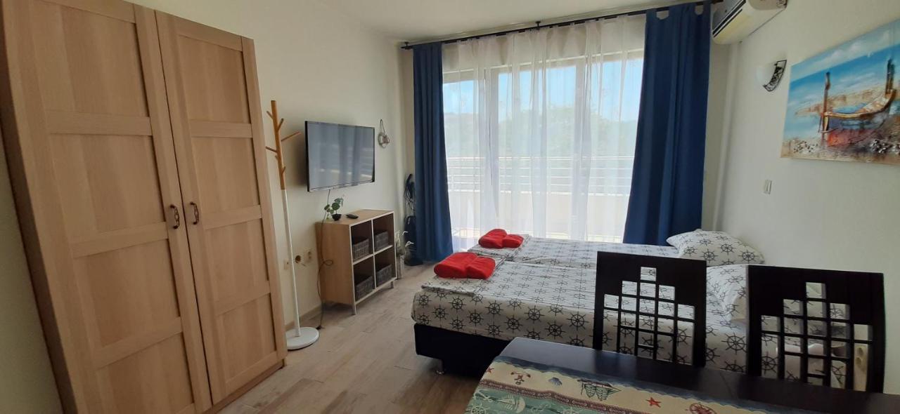 Apartment Turquoise Sozopol 2 エクステリア 写真